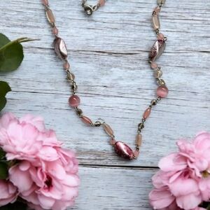 Elegant Pink Beaded Necklace – Timeless & Feminine
